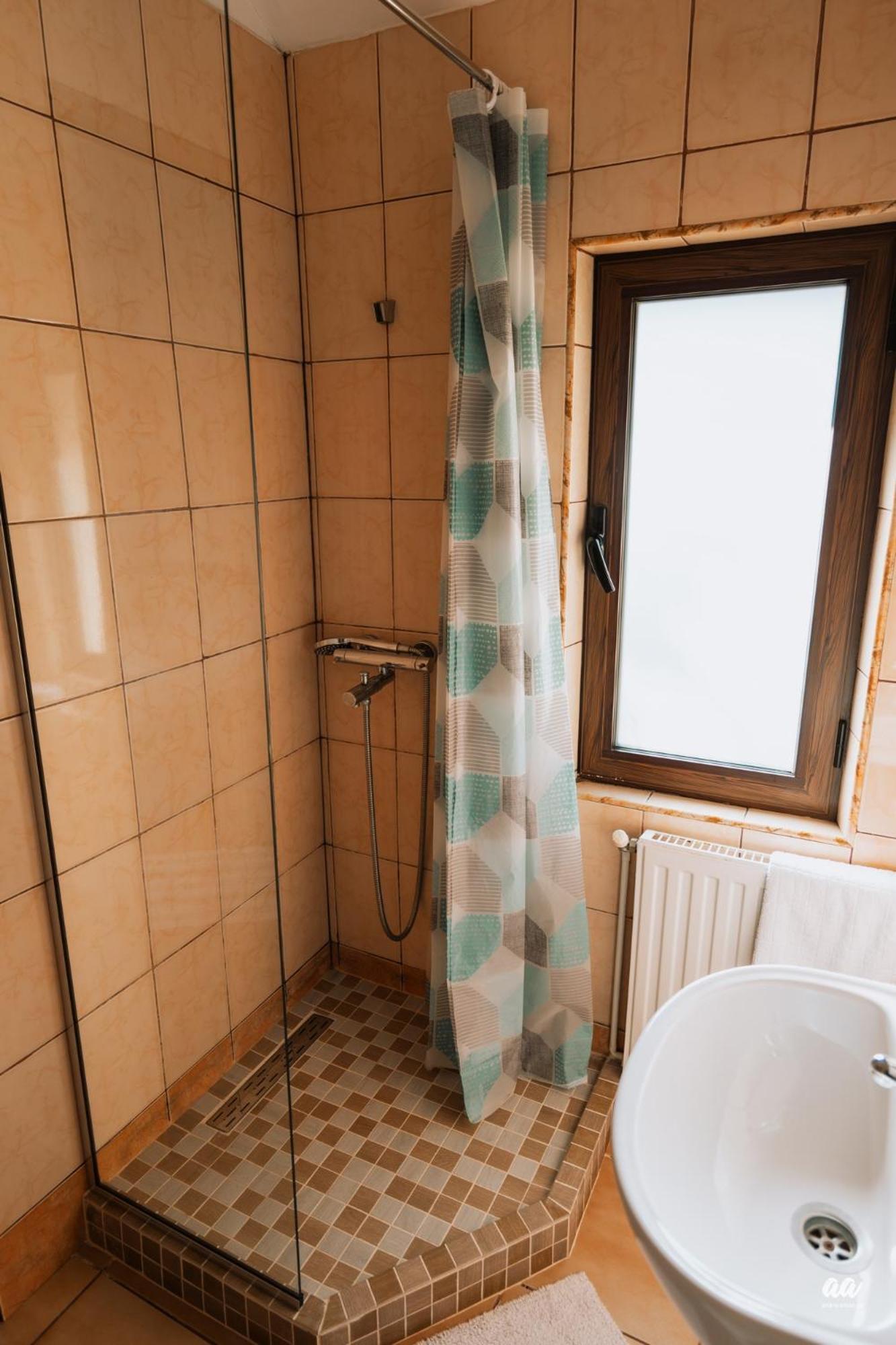 Cameră dublă cu vedere la munte